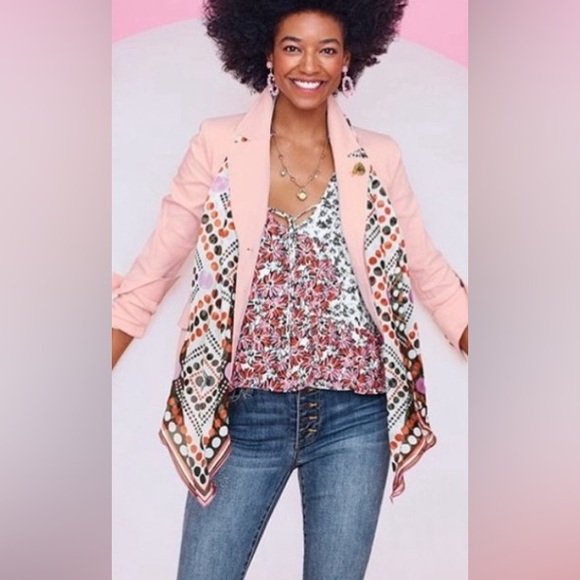 Cabi Seraphina Blouse (with detachable cami) - Picture 2 of 12